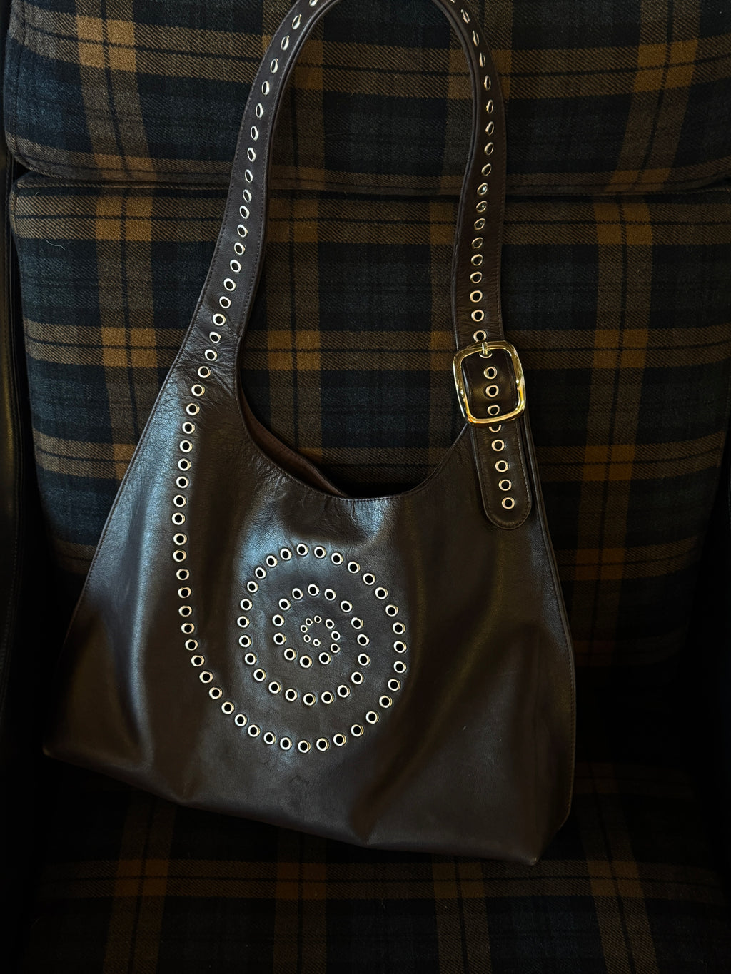 PREORDER - Coil in Deep Brown